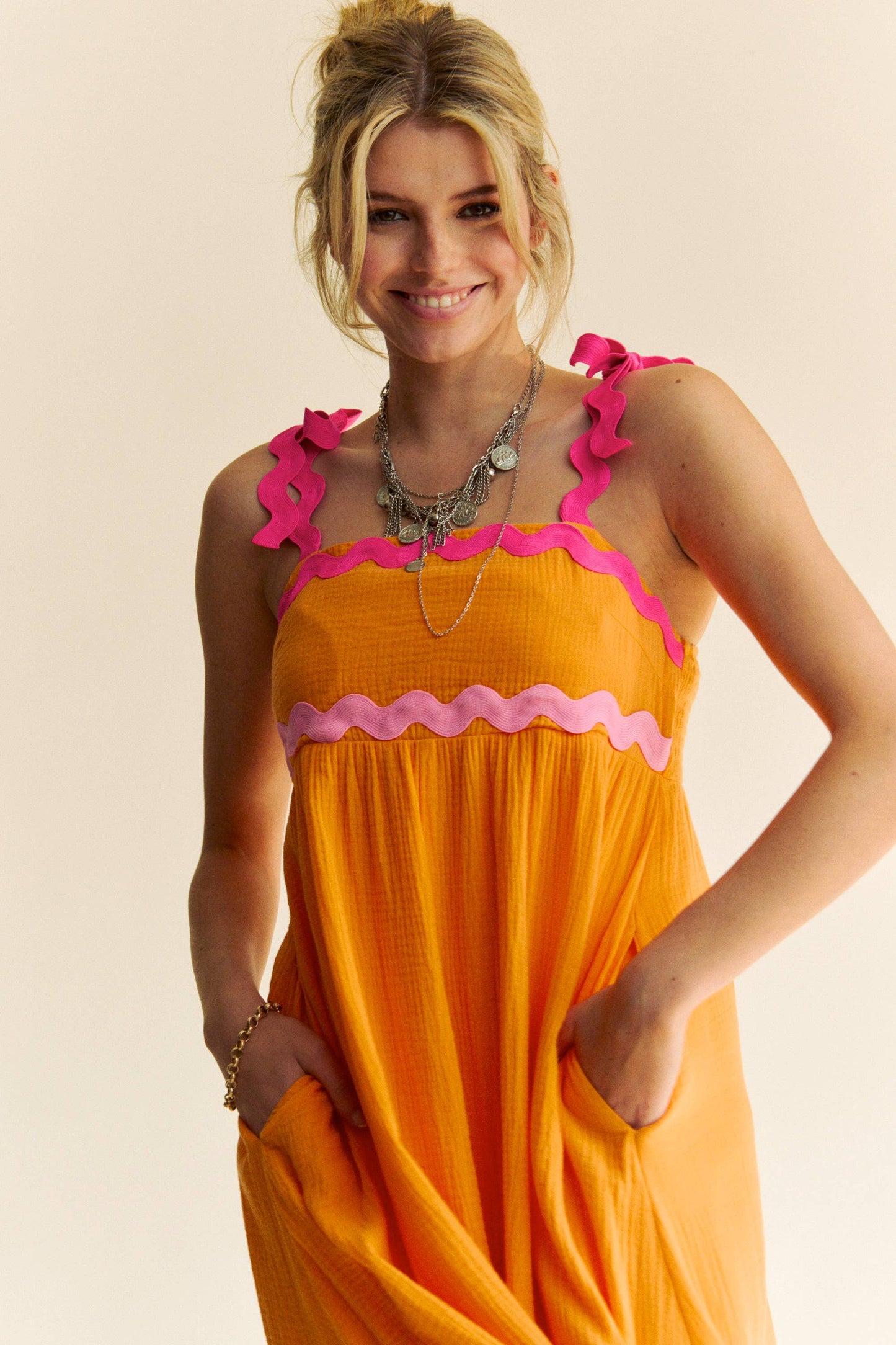 DOUBLE GAUZE TIE WAVY TRIM DETAIL MAXI DRESS