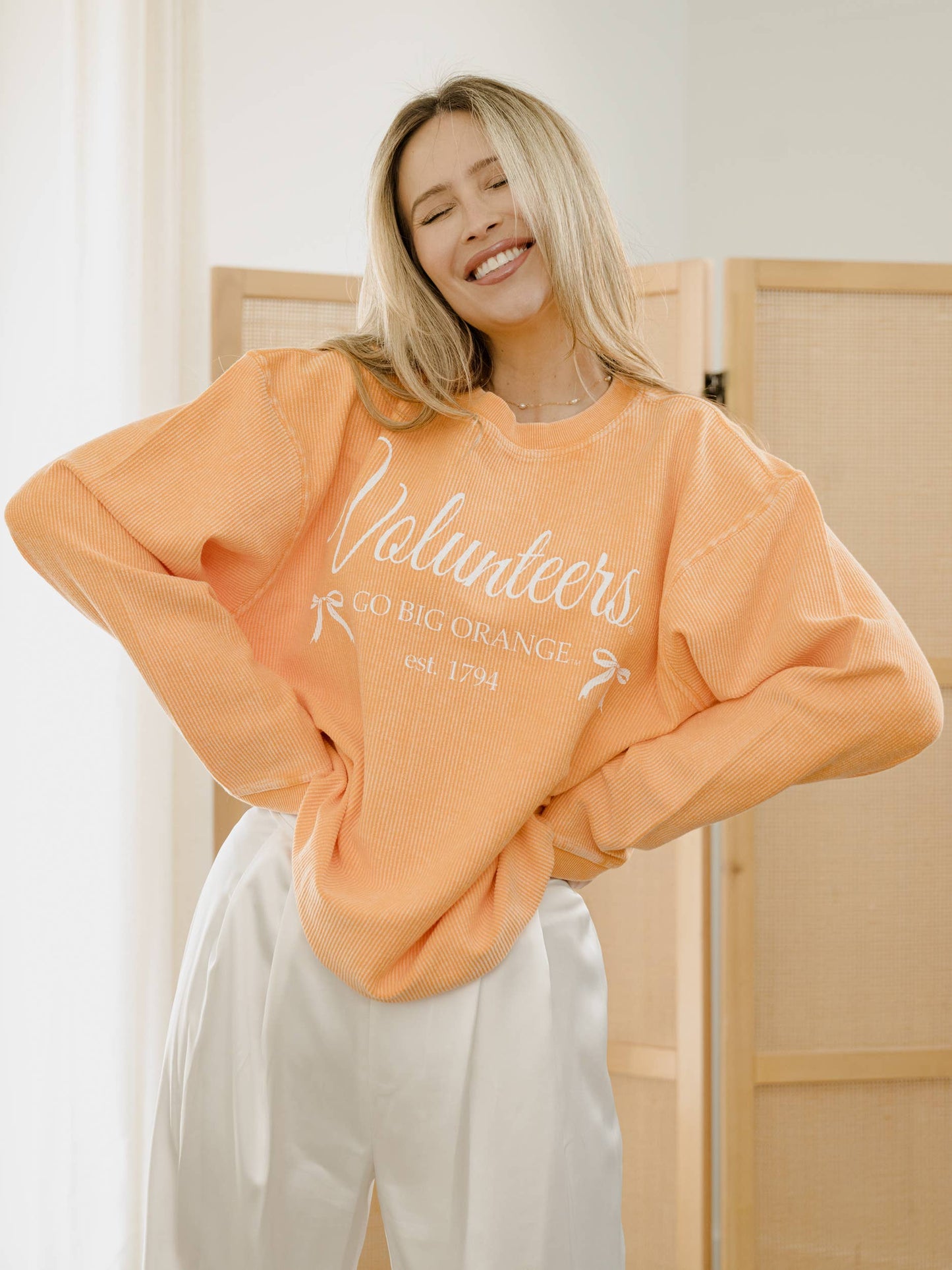 Tennessee Vols Established Bow Orange Corded Crew Sweatshirt