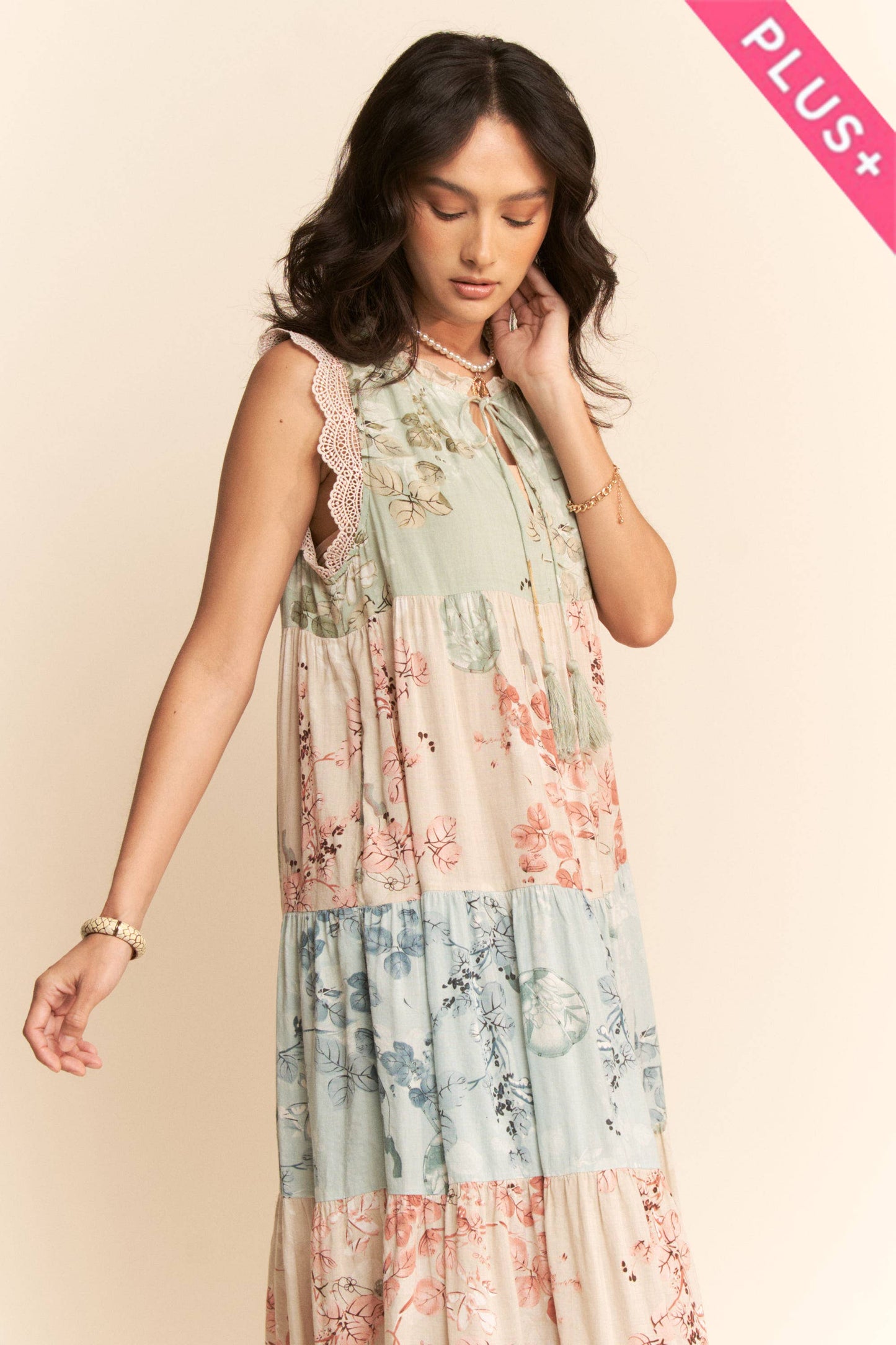 PLUS FLORAL MIXED BLOCK EDGE DETAIL MAXI DRESS