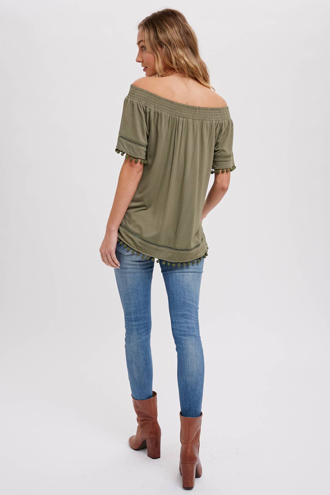 POM POM TRIM TOP