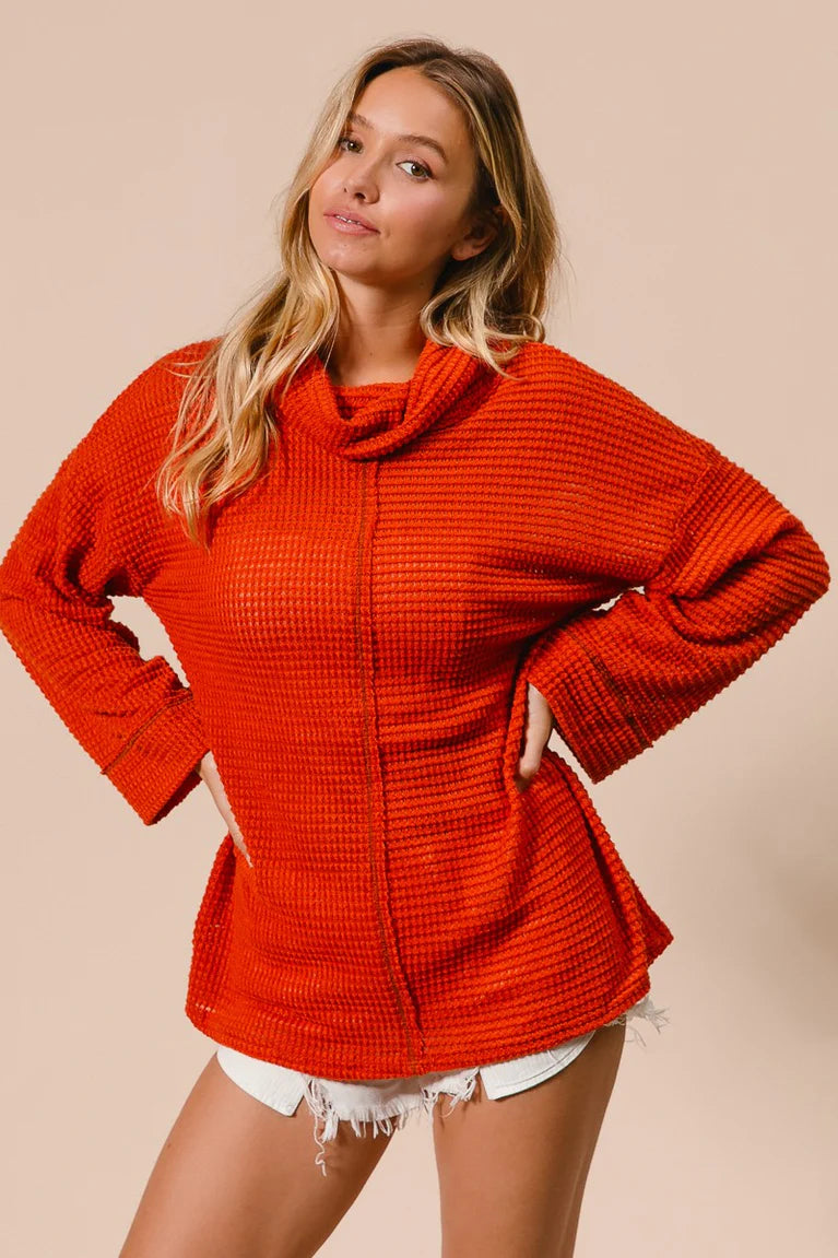 POPCORN WAFFLE TURTLE NECK TOP