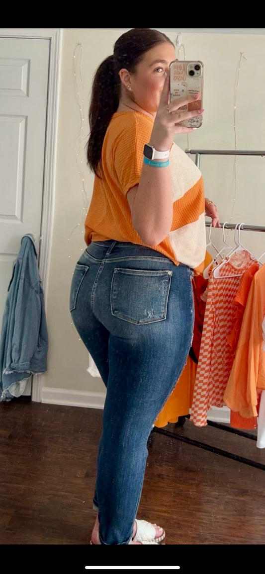 JUDY BLUE Distressed Boyfriend Jeans