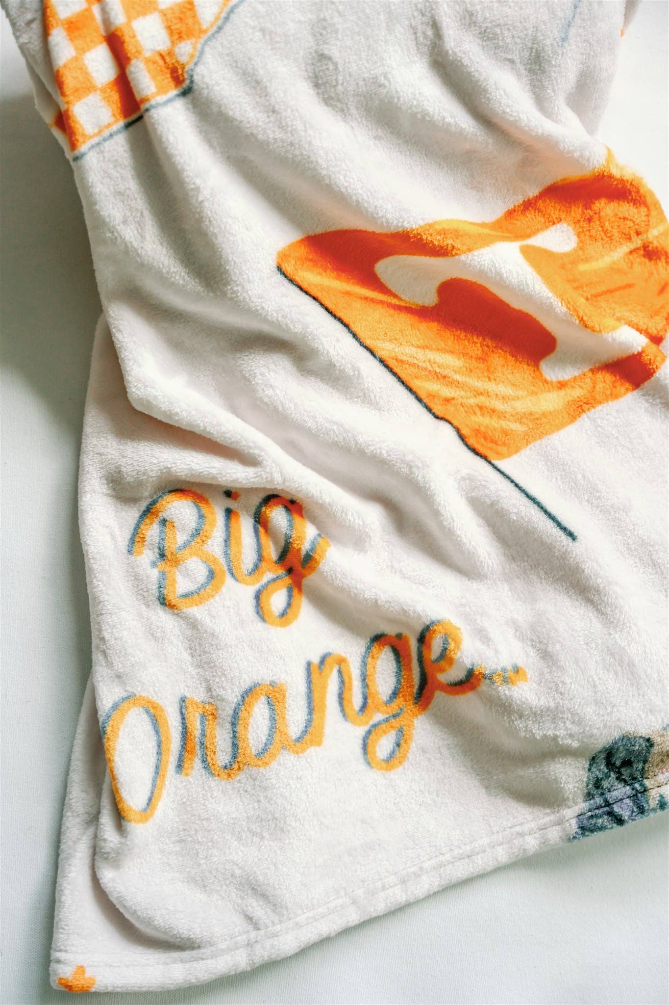 Tennessee Flannel Fleece Blanket, Collegiate