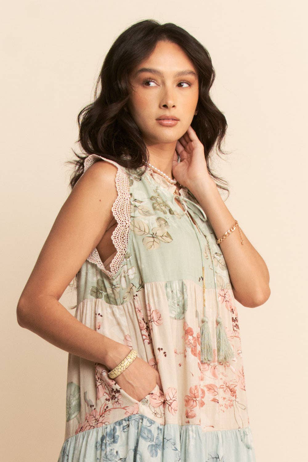 PLUS FLORAL MIXED BLOCK EDGE DETAIL MAXI DRESS