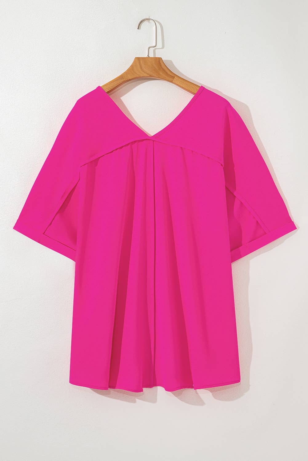 Plus Size Seamed Back High Low Hem V Neck Cuffed Sleeve Tee