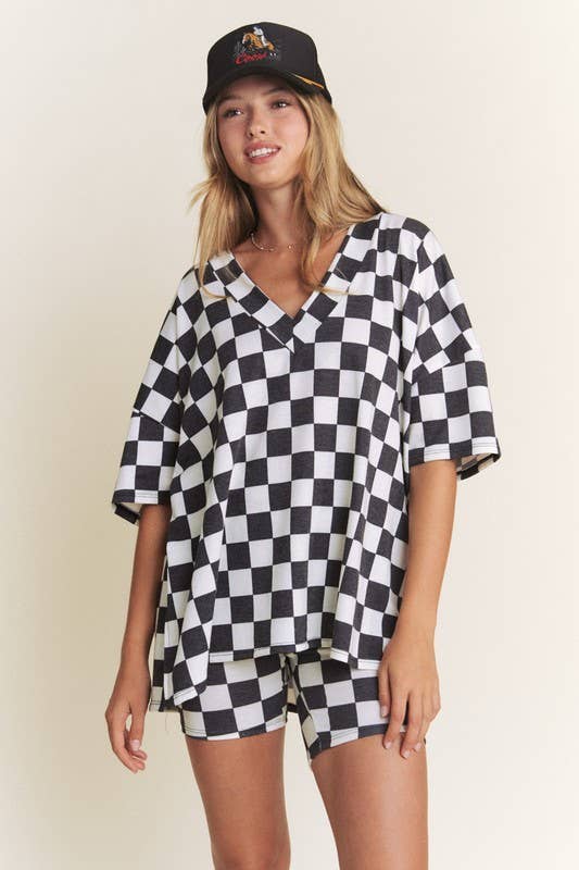 PLUS SIZE SHORT SLV V-NECK / SHORTS CHECKERBOARD SET