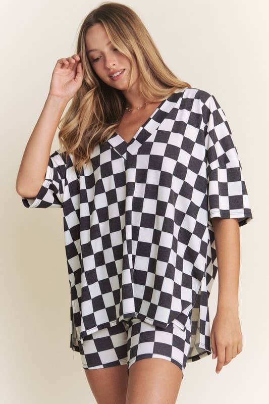 PLUS SIZE SHORT SLV V-NECK / SHORTS CHECKERBOARD SET