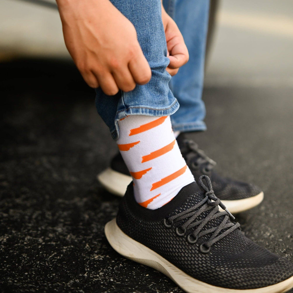 White/Orange Tennessee Shape Socks