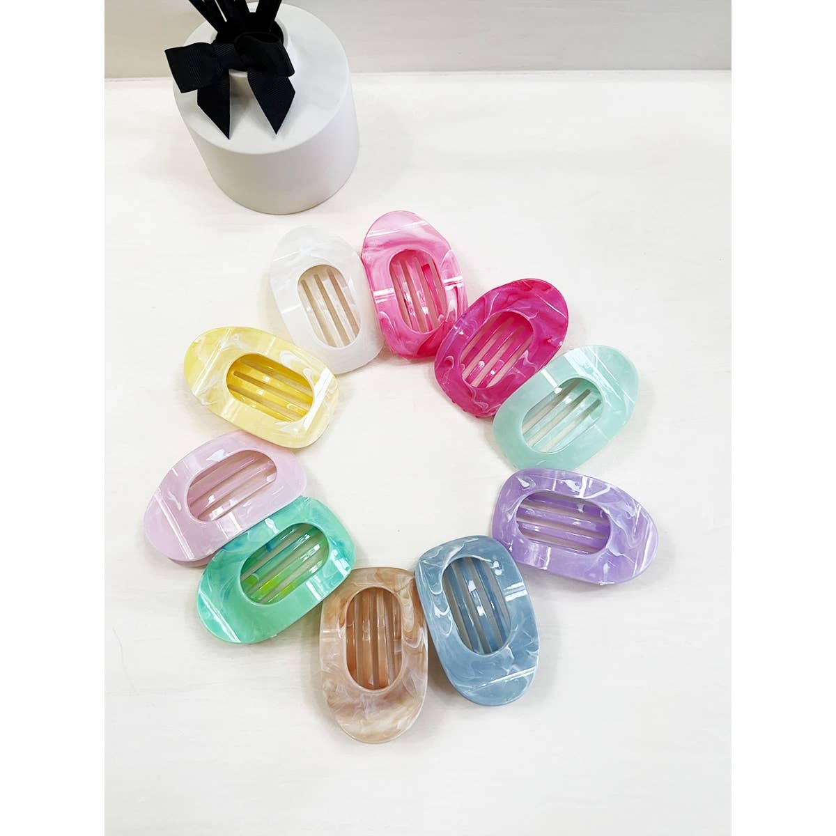 Marbled Flat Hair Claw Clips