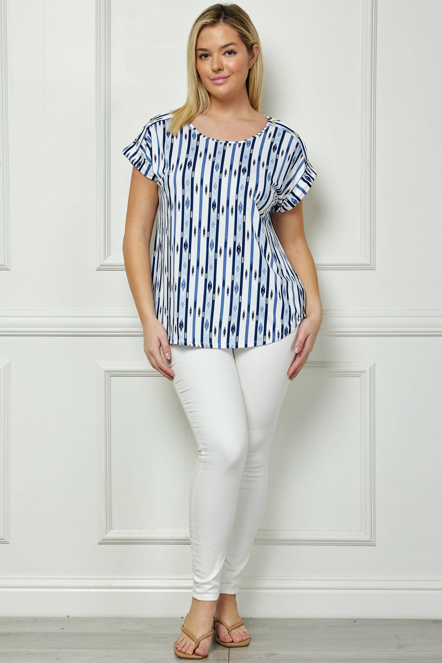 PLUS SIZE SHORT SLEEVE DOLMAN
