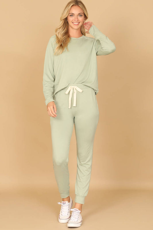 SOLID LONG SLEEVE TOP AND JOGGERS SET