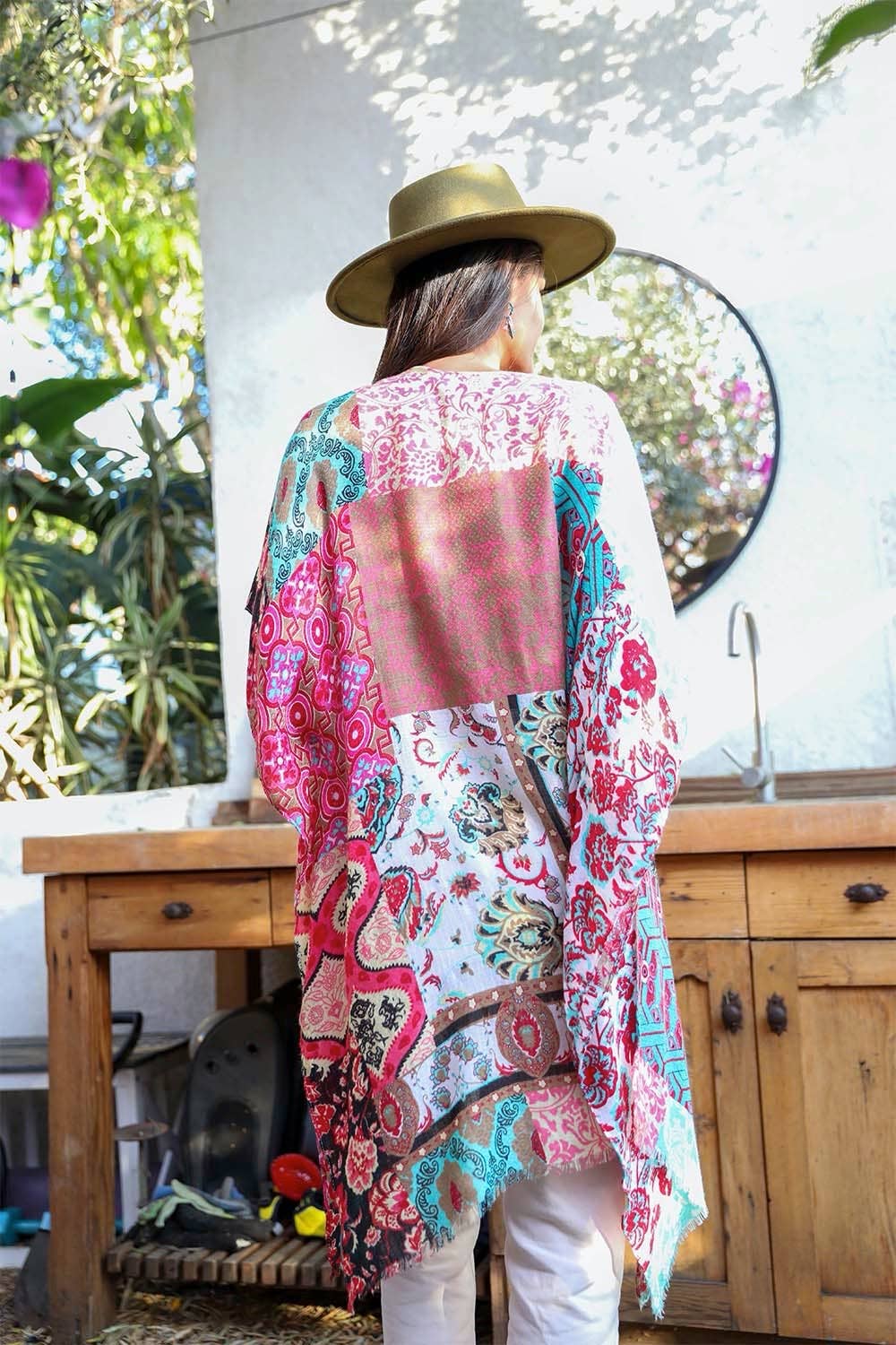 Boho Floral Patchwork Kimono - Flowy Color Statement 😍