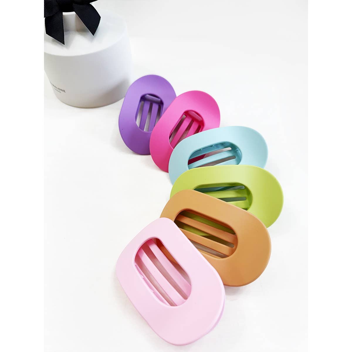 Flat Hair Claw Clips