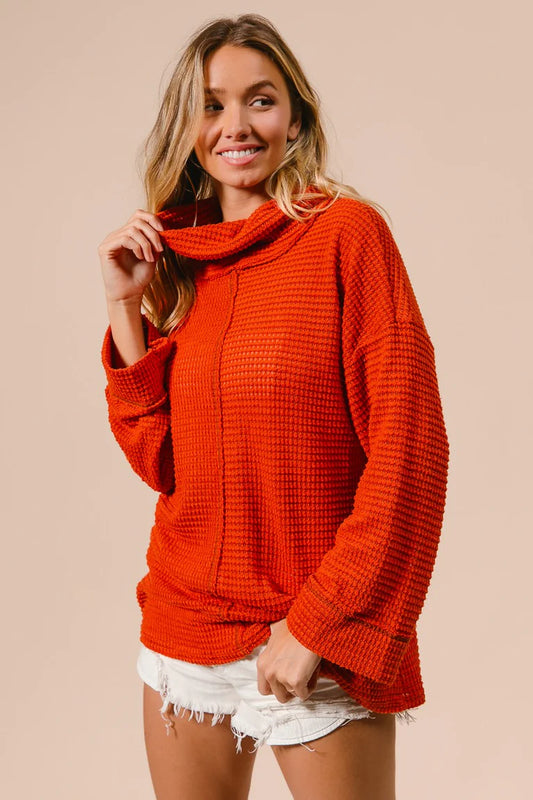 POPCORN WAFFLE TURTLE NECK TOP