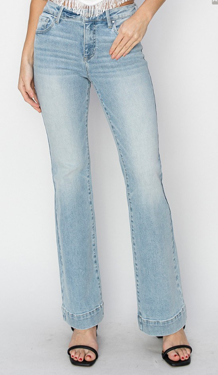 RISEN MID RISE BOOTCUT JEANS