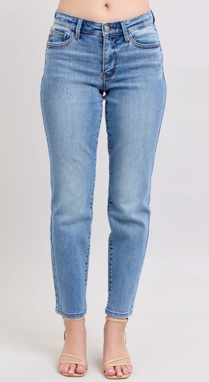 JUDY BLUE - Vintage Slim Fit Jeans