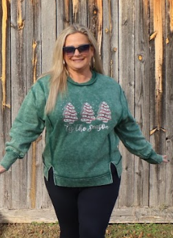 Tis the Season EXPOSED-SEAM FLEECE SWEATSHIRT