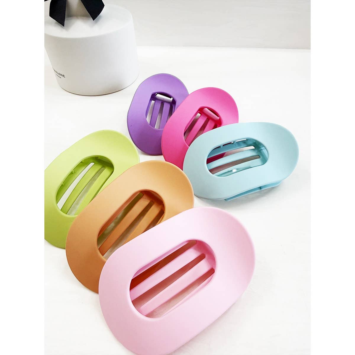 Flat Hair Claw Clips