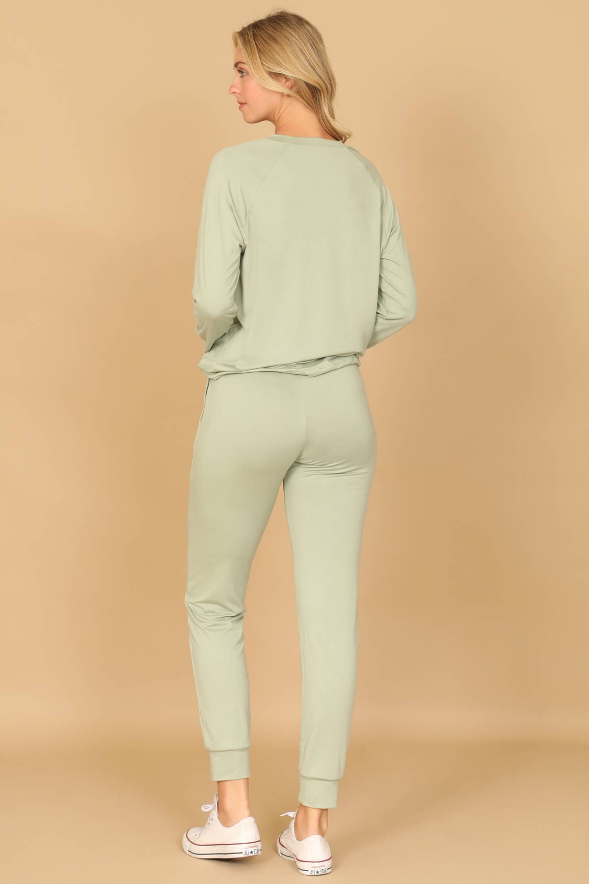 SOLID LONG SLEEVE TOP AND JOGGERS SET