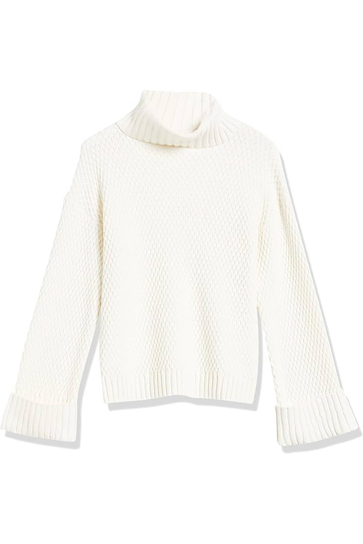 TEXTURED KNIT BOXY TURTLENECK SWEATER