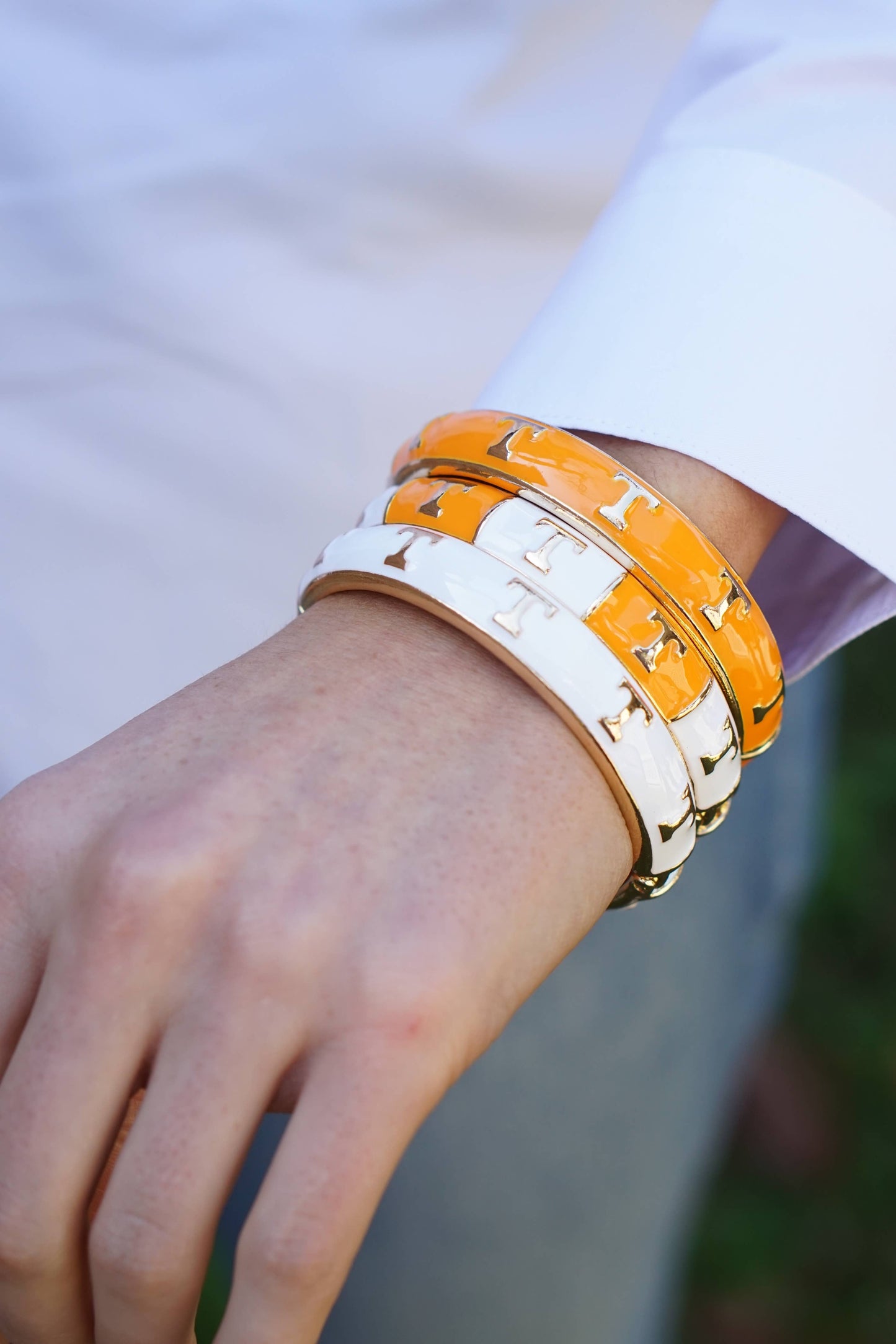 Tennessee Vols Sculpted Enamel Checkered Hinge Bangle