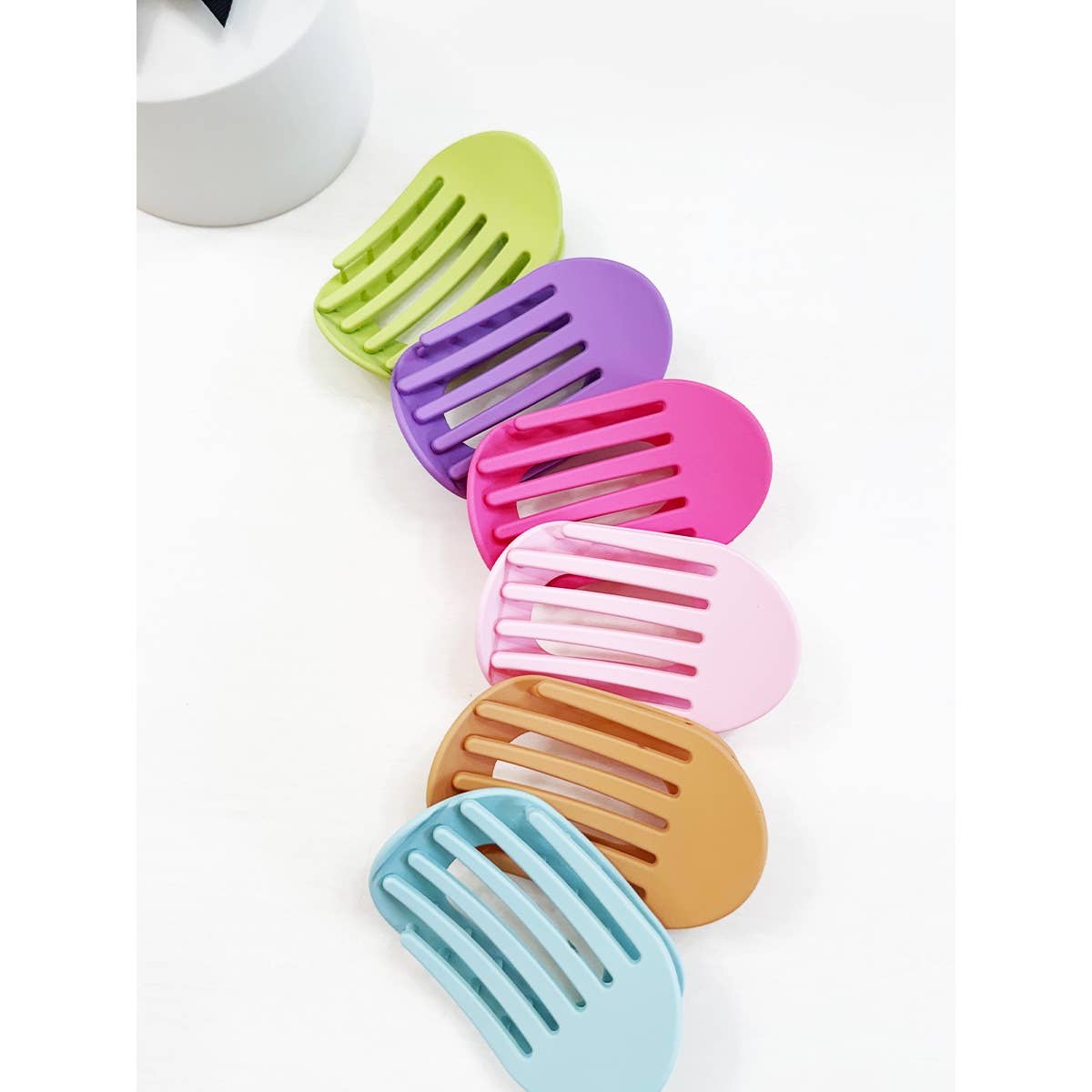 Flat Hair Claw Clips