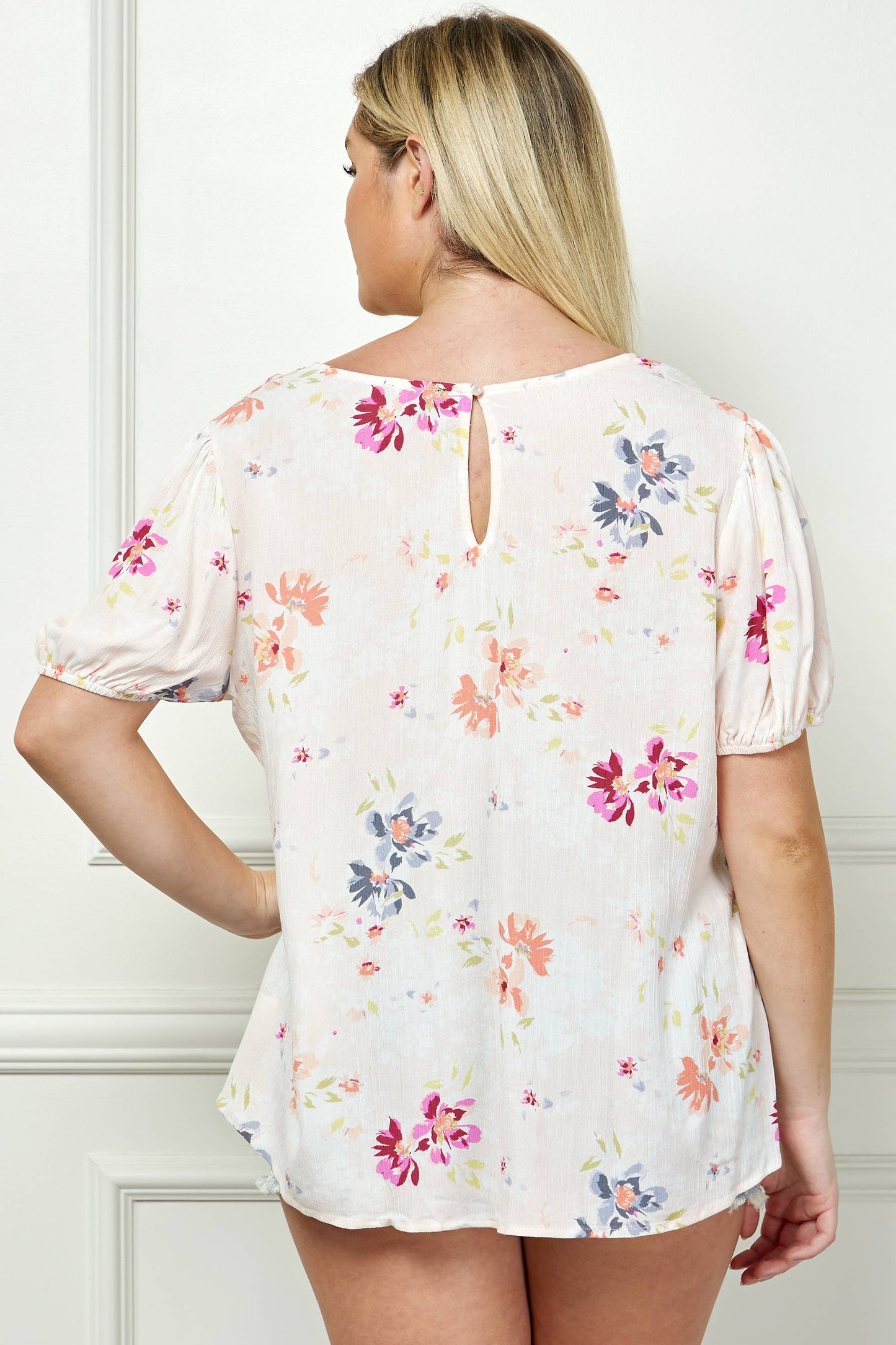 FLORAL PRINT SMOCKED TOP