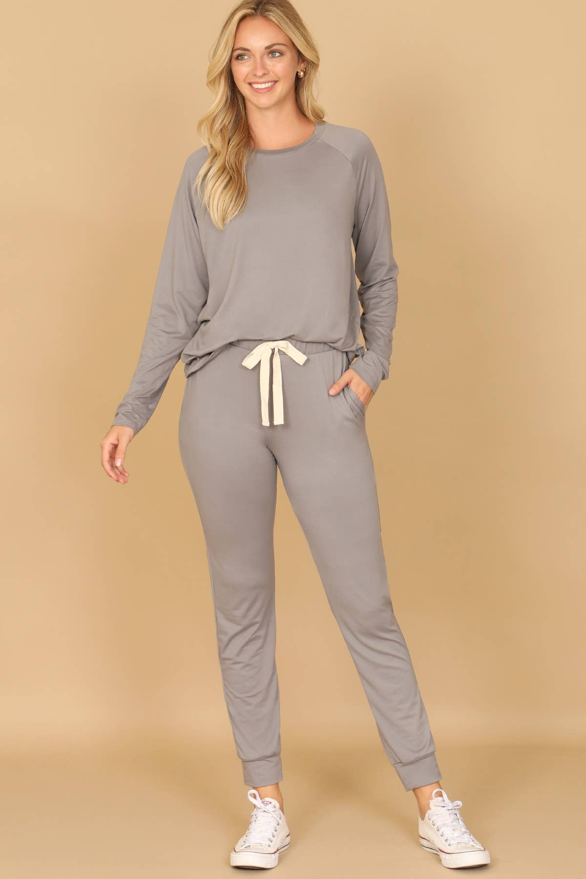 SOLID LONG SLEEVE TOP AND JOGGERS SET