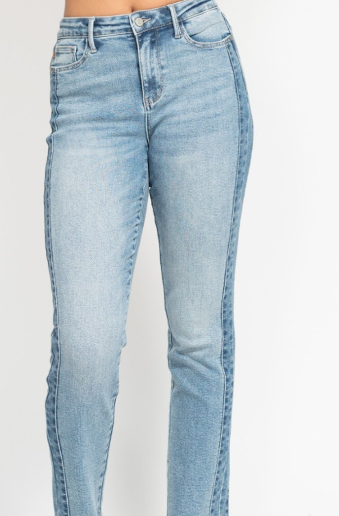 JUDY BLUE - High Waisted Fray Hem Slim Jeans